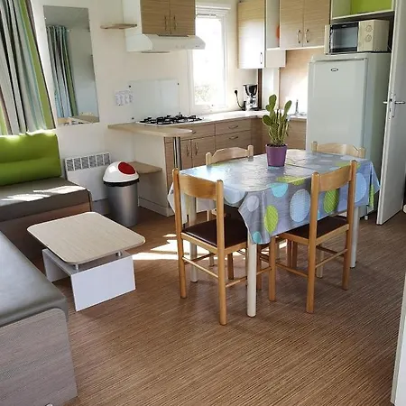 Le Ragis Parque de Campismo 3*