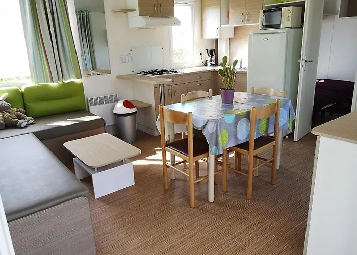 Le Ragis 캠프장 3*