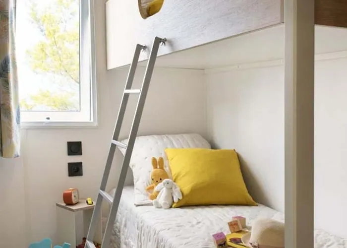 Le Ragis 캠프장 3*