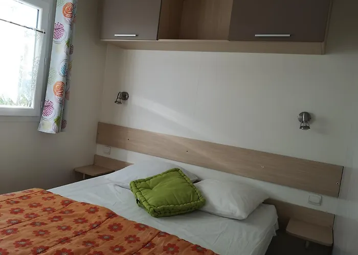 Le Ragis 캠프장 샬랑